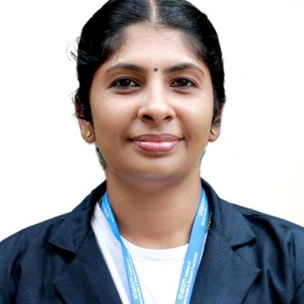 Suchithra S, Deputy HR Manager at SIMHAR Swasthi Mandir